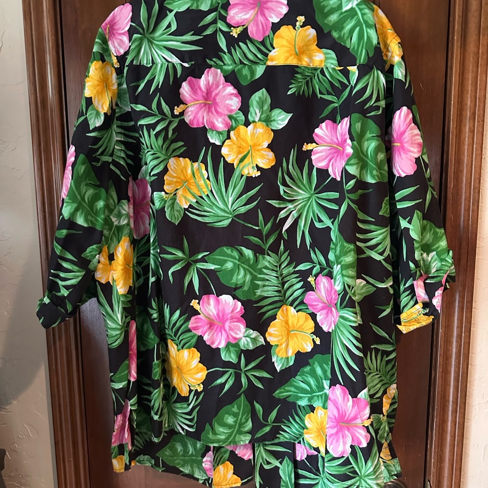 Ralph Lauren Floral Two-Piece linen set.
